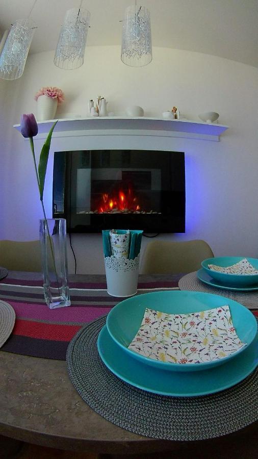 Apartman Barborka Lägenhet Znojmo Exteriör bild