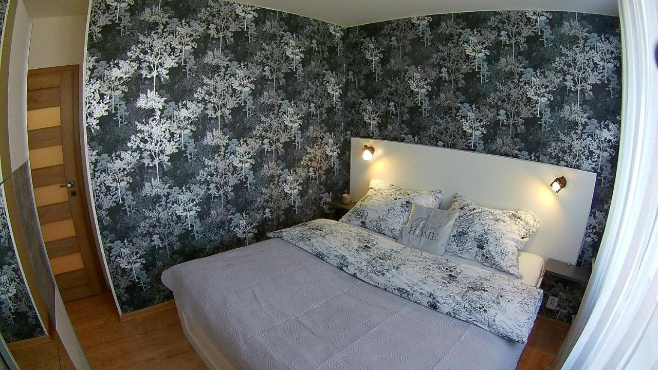 Apartman Barborka Lägenhet Znojmo Exteriör bild